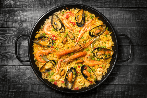 La Deliciosa Paella: Un Placer Culinario Español